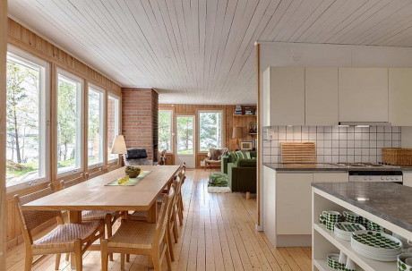 Modern home in Sweden 12