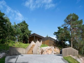 Деревянный дом в Швеции