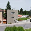 Дом с холмом в Чехии