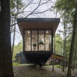 Дом с видом на лес в США